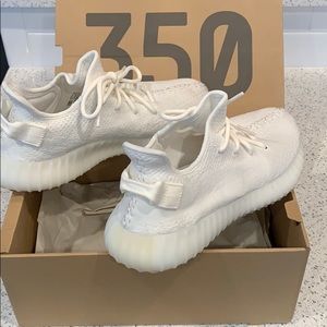 Yeezy Boost 350 Triple White